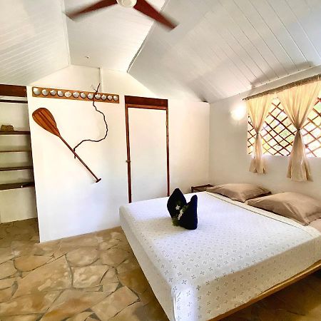 Poe Guesthouse Rangiroa Kültér fotó